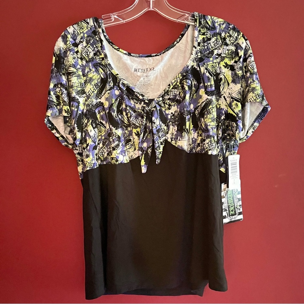 NWT Torrid “BeetleJuice” Mansion Top - Picture 12 of 15